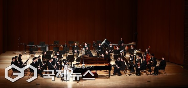 서귀포시는 오는 27일 서귀포예술의전당에서 ‘2025 청소년·대학생 협주곡의 밤’을 개최하고, 지역에서 성장한 신진 연주자들에게 협연의 기회를 제공한다.[사진=서귀포시]