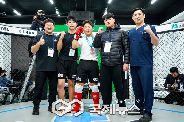 수영 강사 파이터 오정은 KMMA 2체급 석권 무산