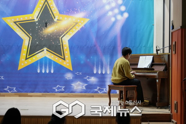 신당초 전교생, 직접 만든 진로 박람회로 꿈 펼치다/홍성교육지원청 제공