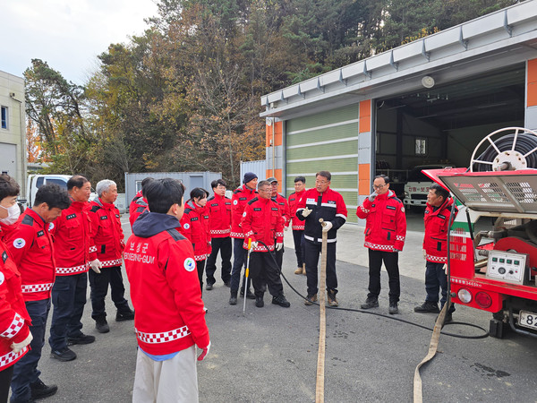 산불 진화장비 조작 훈련 모습. ⓒ 보성군