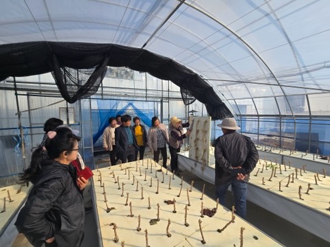 (사진=장수군)품목연구회 현장 교육