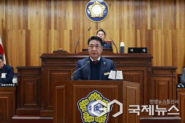 정영철 군수 시정연설 모습.(제공=영동군청)