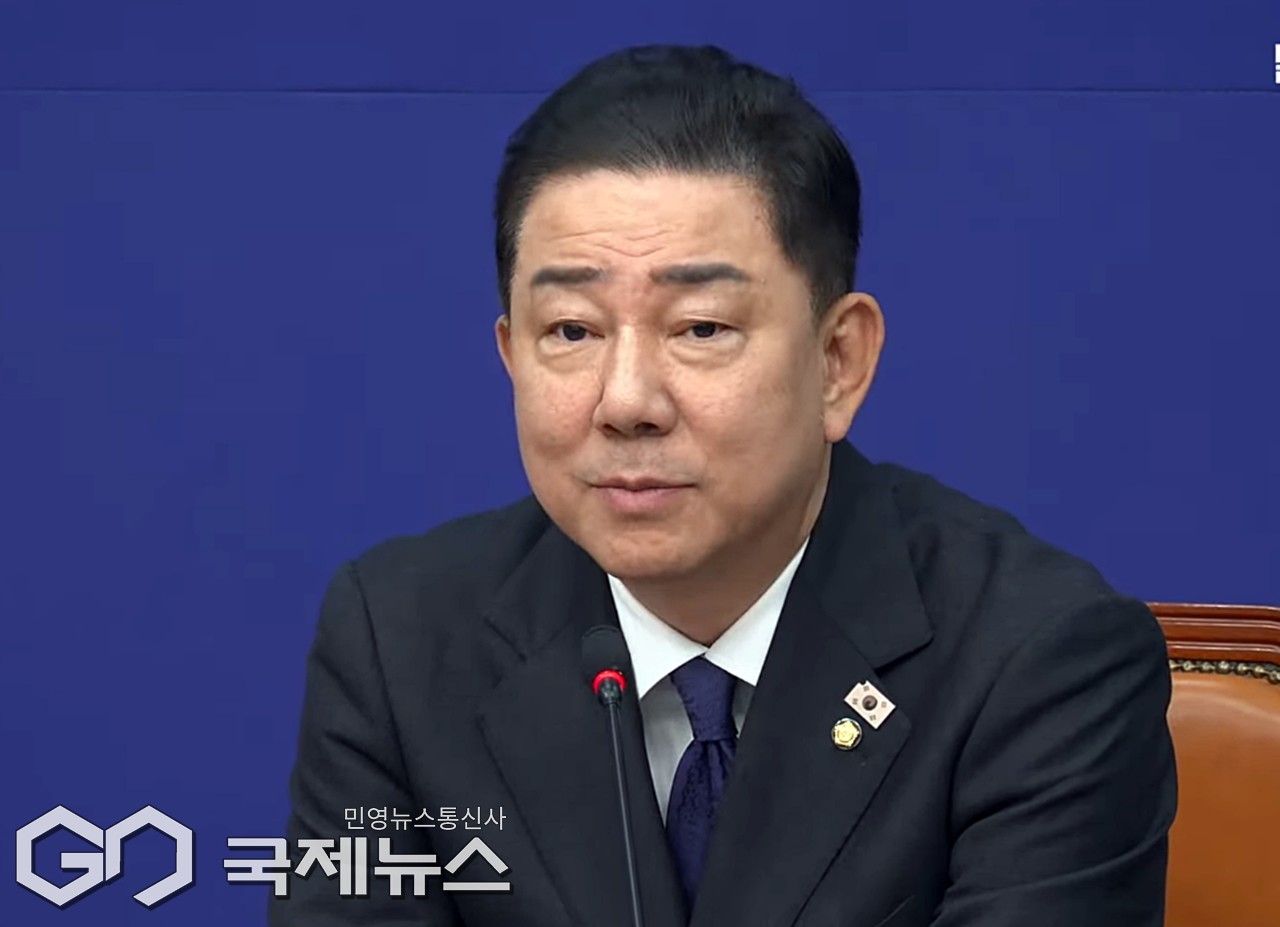▲김병기 더불어민주당 원내대표는 5일 오전 최고위원회의에 참석해 정부의 내년도 예산안에 대해 다시 한번 강조하고 있다./사진=이용우 기자 
