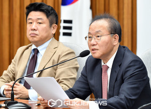 <b>윤재옥</b>, <b>병립형</b> 비례대표제 복원 제안