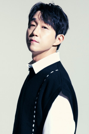 <b>최성원</b>, 티빙 시리즈 '<b>피라미드 게임</b>' <b>합류</b>