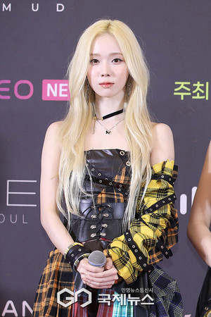 엠카 촬영장 화재 발생...<b>에스파 윈터</b>, <b>생방송</b> 불참 이유는