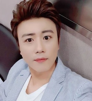 "춘천 생일파티 의혹" 가수 <b>진해성</b> 소속사 입장은?