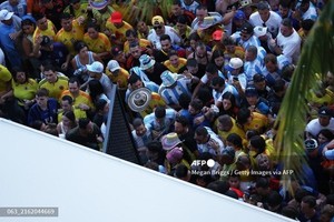 '아르헨티나v콜롬비아' <b>코파 결승전</b>, 팬 혼란에 경기 지연