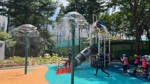 "<b>시원한 물놀이</b> 즐겨요" 부산 북구, 공원 <b>물놀이</b>장 5곳 개장