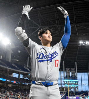 [속보] LA<b>다저스</b> 시카고<b>컵스</b> 개막전 선발 라인업 명단 발표