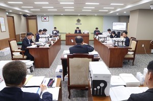 충남도의회 기경위, 충청남도 출자 중소기업육성 펀드 투자 면밀한 검증... - 뉴스 썸네일 이미지