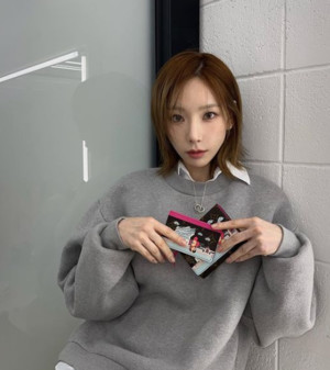 <b>태연</b>, 日 도쿄 <b>콘서트</b> 결국 <b>취소</b>..."전액 환불처리"