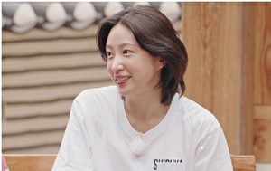 "세상을 몰랐다"...<b>하니</b>, 양재웅 <b>결혼 연기</b> 후 첫 <b>심경 고백</b>