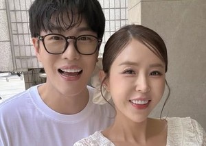 '코요태 신지 결혼' <b>문원</b> 드디어 터졌다