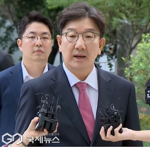 [속보] <b>권성동</b> "<b>통일교</b> 방문·인사 사실…<b>금품 수수</b>는 없었다"