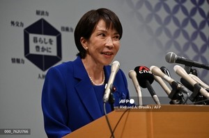 '첫 여성 총리 탄생?'···<b>다카이치</b>, <b>자민당 총재선거</b> 출마 선언