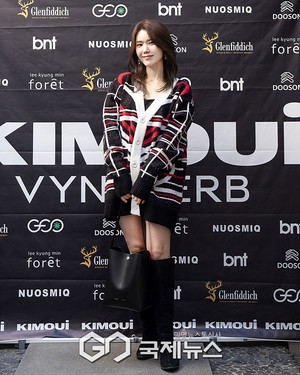 [GJ포토] 가수 김연지(씨야), '자체발광 비주얼'(키모우이 프레젠테이션... - 뉴스 썸네일 이미지