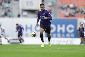 '멀티골' <b>모따</b>, '하나은행 <b>K리그1</b> 2025' 33라운드 <b>MVP</b>