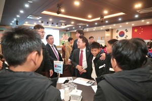 '춘천'에서 우정과 열정 나눈 아시아 <b>축구</b> 꿈나무