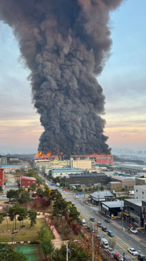 이랜드 화재 관련 뉴스 - 천안 이랜드패션 물류센터 화재