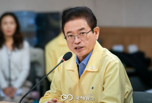 李 대통령 'TK <b>통합</b> 찬스론'에 <b>이철우</b> 지사…"찬스는 실천으로"
