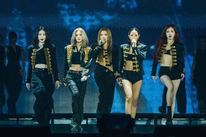 아이들, 서울서 네 번째 월드투어 포문...신곡 'Crow' 첫 공개 - 뉴스 썸네일 이미지