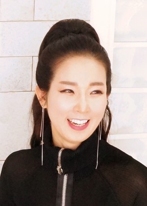 가수 행숙이, 코러스에서 방송 경영인까지... '예술과 학문' 아우르는 문... - 뉴스 썸네일 이미지