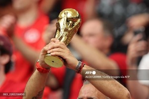 '벼랑 끝' <b>한국 축구</b>, 32강 진출 <b>경우의 수</b> 희박