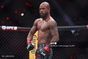[<b>UFC 329</b>] 옥타곤에 선 바비 그린