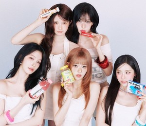프로미스나인, 정규 2집 두 번째 콘셉트 공개...화이트 스타일링 눈길 - 뉴스 썸네일 이미지