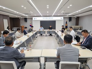 충북도, 수출진흥 협력회의 개최...유관기관과 지원체계 논의 - 뉴스 썸네일 이미지
