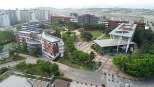 충청대, 산학협력 우수사례 경진대회 '교육부장관상 우수상' 수상 - 뉴스 썸네일 이미지