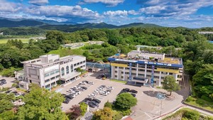 강원 고성군, 송지호 바다하늘길 운영요원 10명 배치 '안전 강화' - 뉴스 썸네일 이미지