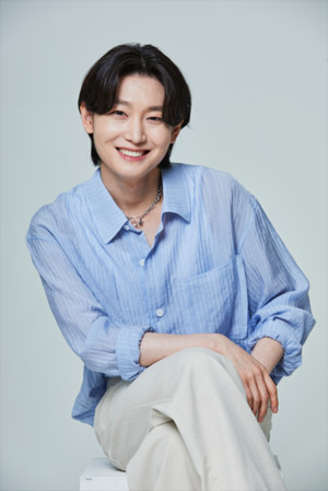 '달리는 디너쇼' <b>김용빈</b>, <b>20년</b> 무명시절 회상에 눈물바다